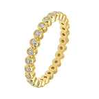 Eternity Wedding ring 1/3ct in yellow gold, closed up view to show details
