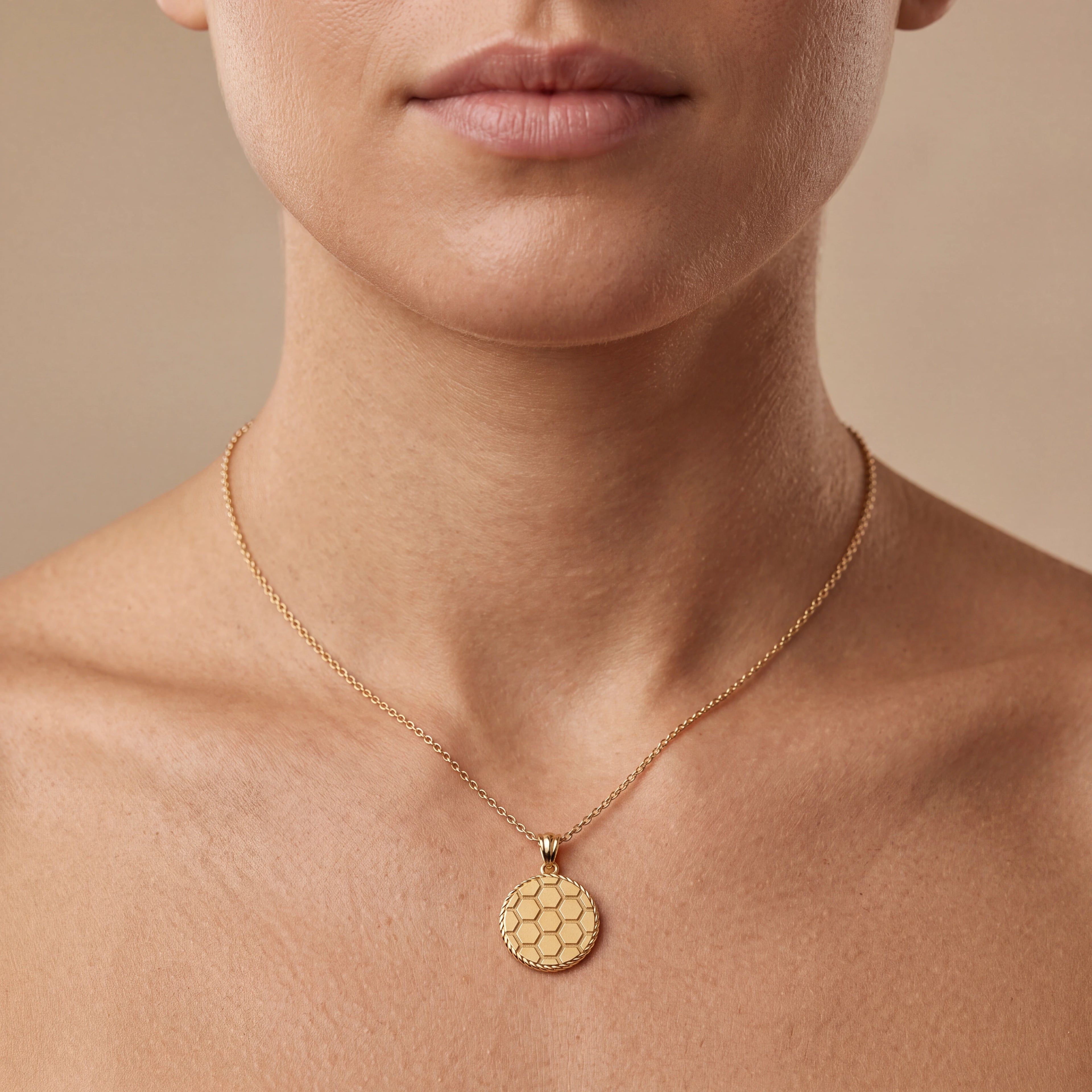 Honeycomb medallion pendant necklace in solid 14K yellow gold on a fine cable chain — Black Pearl of Queens