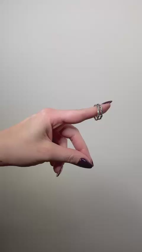 Twisted wedding ring