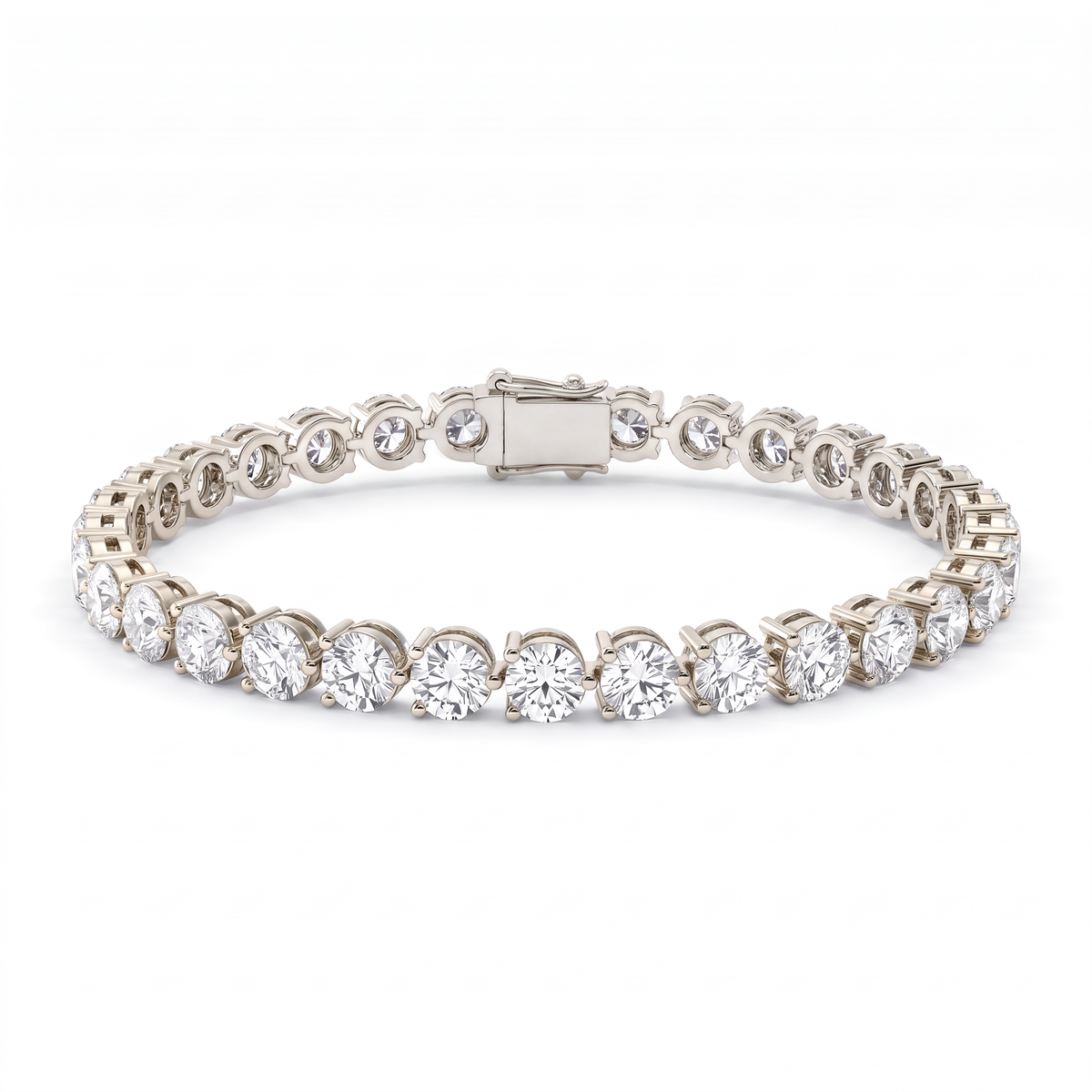 Three-prong tennis bracelet in 14K white gold with round Lab-Grown Diamonds and box clasp